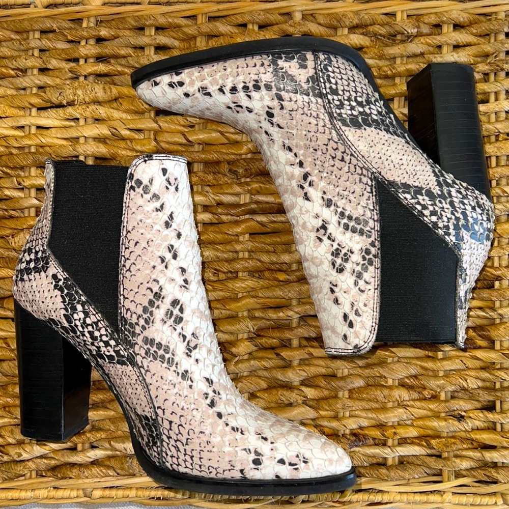 EUC KAANAS Snakeskin Booties - size 8